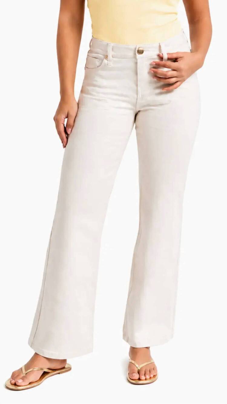 NEW 1822 DENIM mid rise petite slim wide leg jeans in ecru